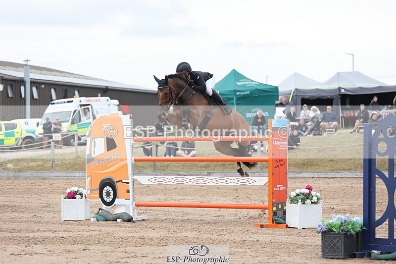 250719-174513-17478 - Cls 7, 3 Star Big Tour Break to End