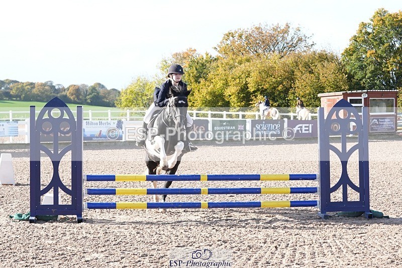 251025-110031-00100 - Cls 5 Pony British Novice and 80cm