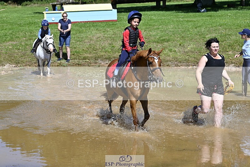 240728B-111338-01201 - Gemma's Group XC