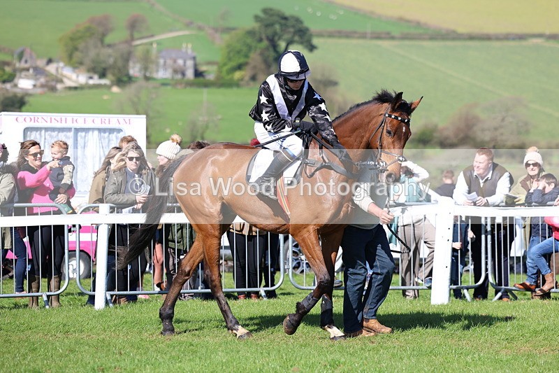 3E7A5452 - Race 5: Mens Open