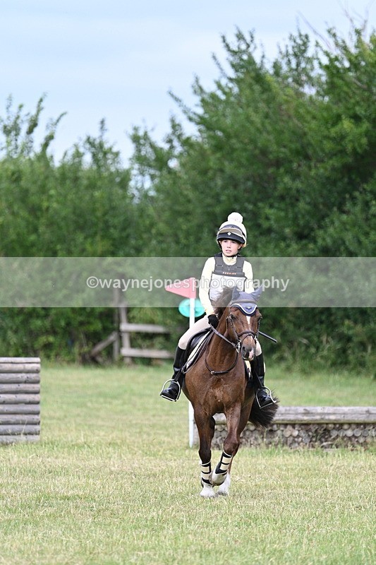 WJ7_4876 - 60cm XC Time 09:58 to 10:16