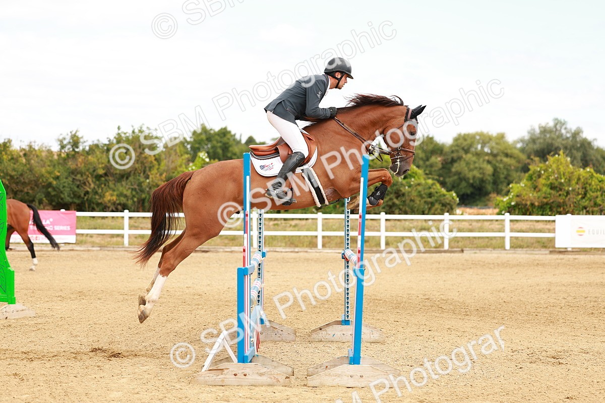 SBM_005913 - Class 3 - Senior British Discovery - 1.00m