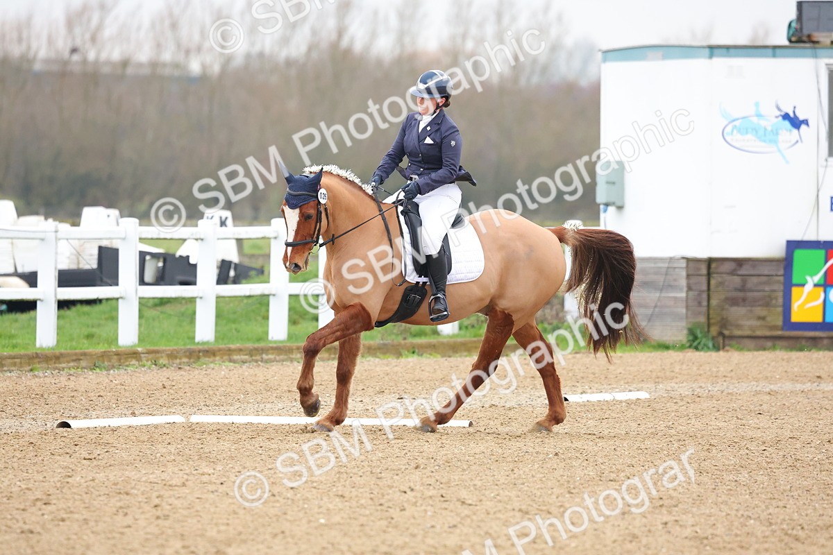 SBM_001677 - Class 8-11 - Novice 2 - Elementary 2