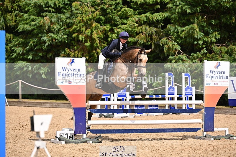 250802A-141044-05763 - D-160-Ellie.Smart-DEOIRIN.FEAR.BUI