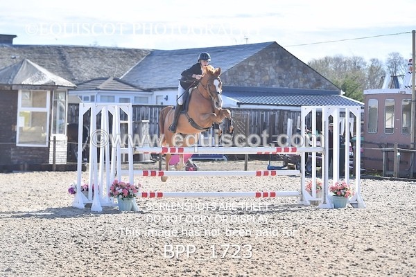 BPP_1723 - CLASS 18 SUN Senior Newcomers/ 1.10m Open