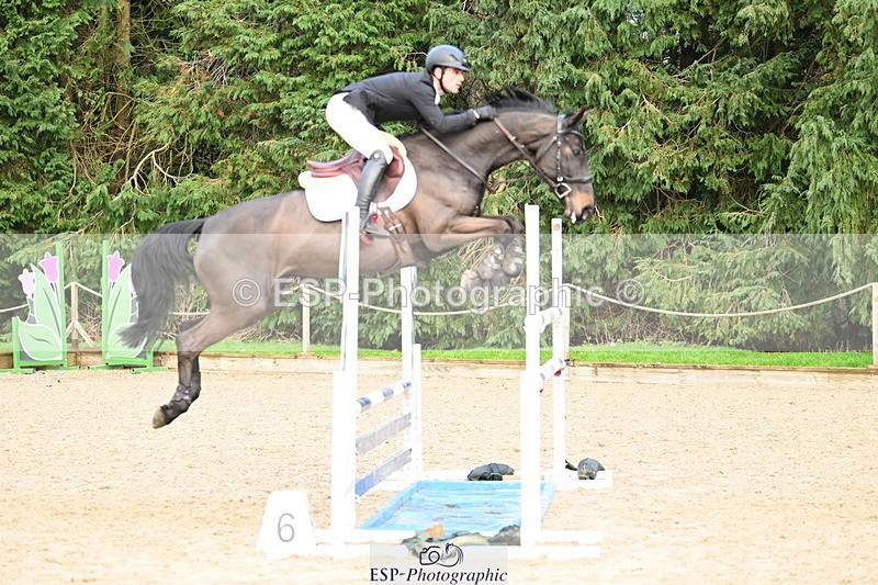 250215A-162005-01867 - Cls 6 National 1.30m