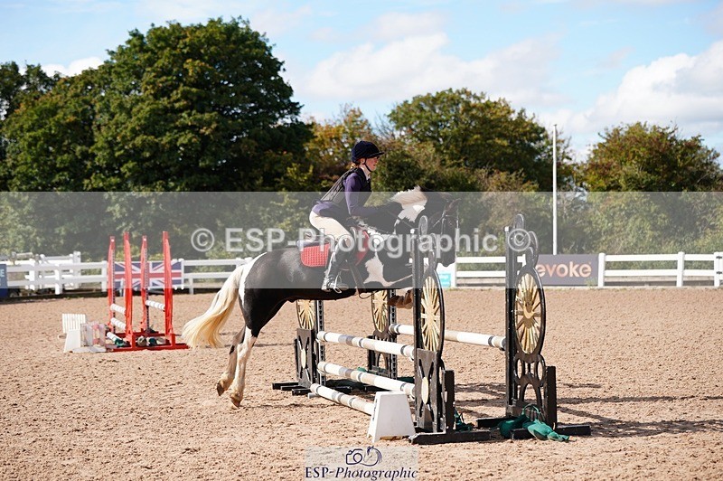 250921-114804-02805 - Cls 21+22 Club and Schools 70cm