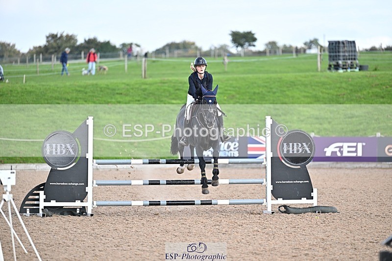 251001-121929-00156 - Cls 3 Snr 1.05m Open