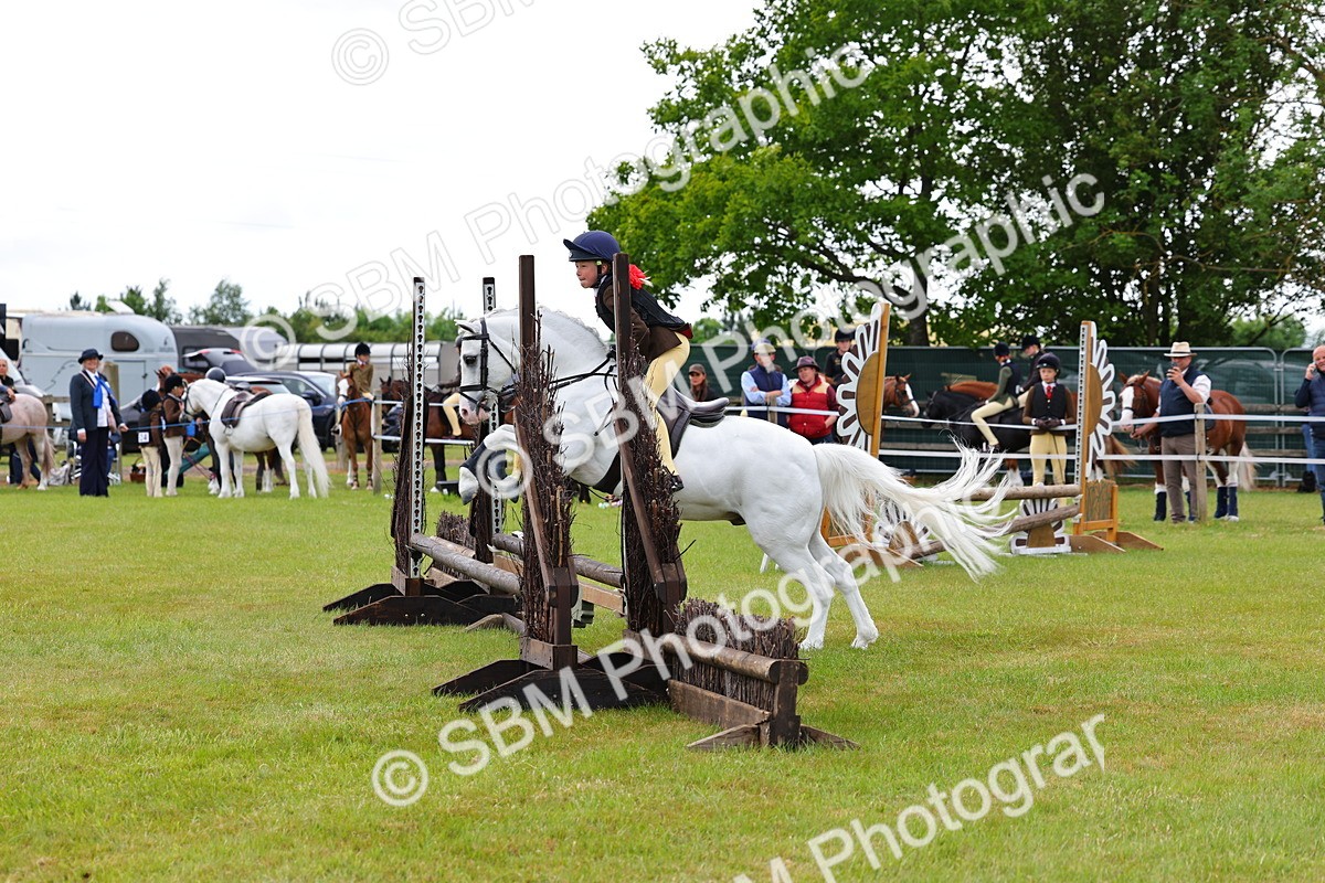 SBM_09567 - Class 44-45 - LIHS BSPS Open Nursery and Cradle Stakes