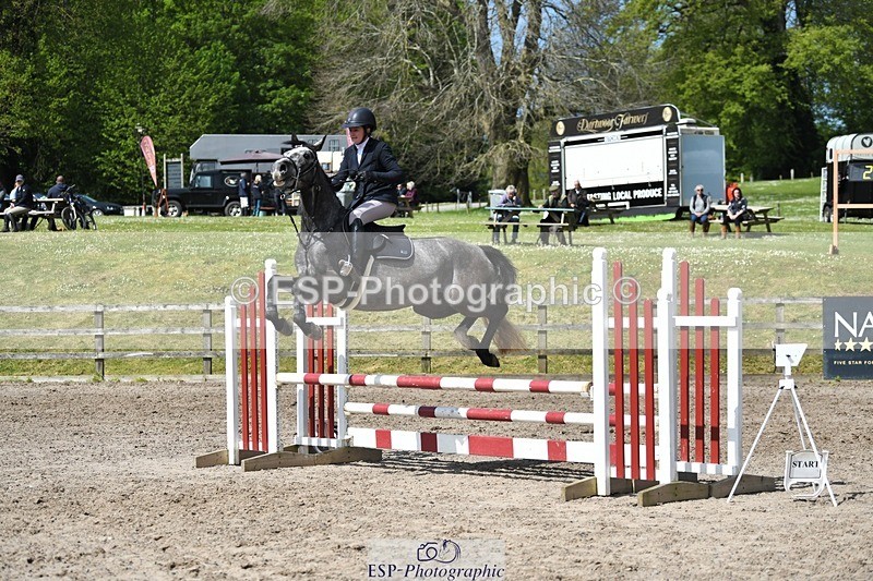 230512-111337-00642 - Cls 10 Snr 85cm Schooling