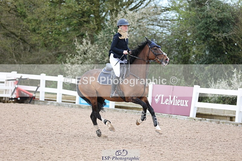 240406A-112835-03081 - Cls 20 British Novice and 90cm Open