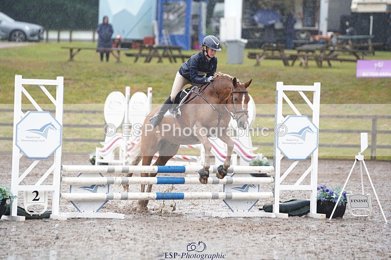 240824X-084320-20368 - 70cm Round 1 8.30 to 9.30