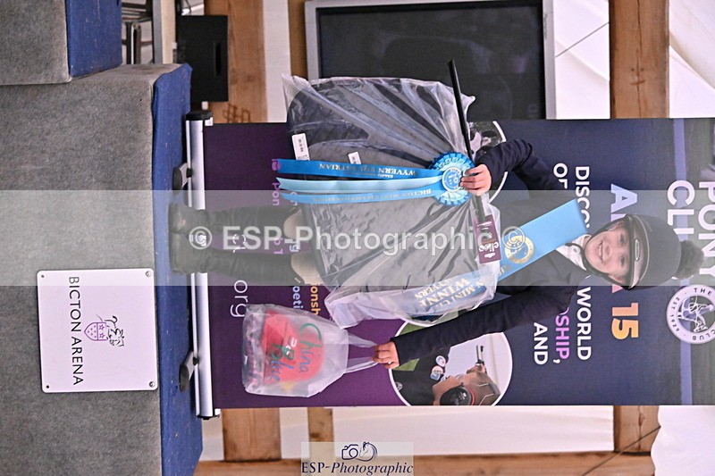 260828A-181520-23568 - All Showjumping Presentations