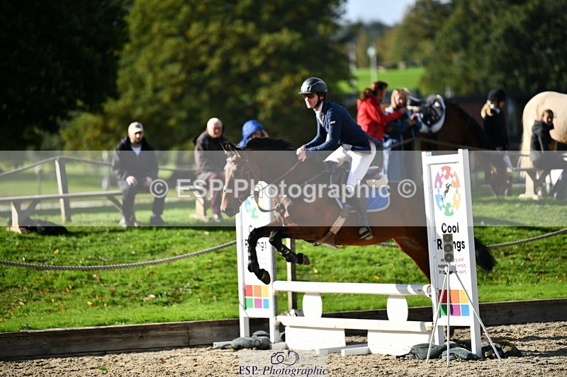 251004A-153032-01848 - Classes 8 & 9 70cm