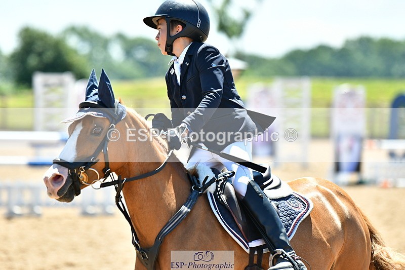 230624A-122519-01345 - Cls 39 Scope 128 + 138cm