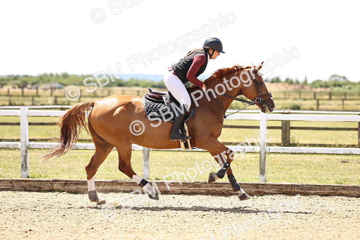 SBM_000569 - Class 4 - Senior Discovery - 1.00m
