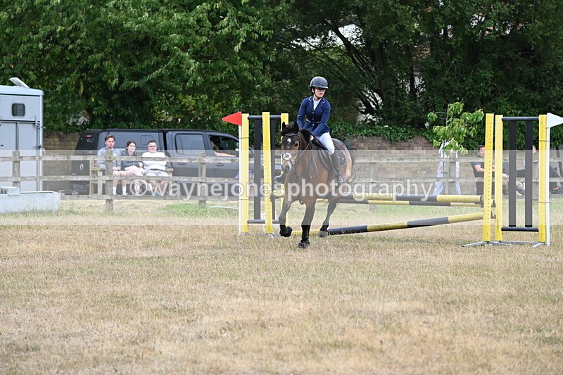 WJ6_0786 - Class 14 Intermediate Jumping 75cm