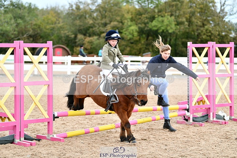 241013B-102010-00349 - Cls 2c 40cm Lead Rein