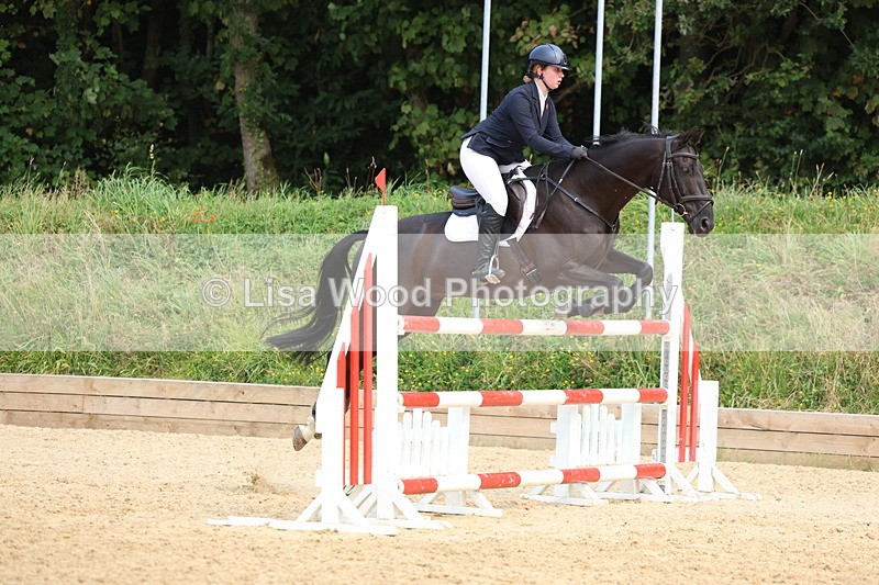 3E7A2675 - Class 9: Senior 1.15m Open