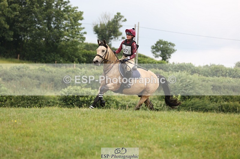 230625-101206-01300 - XC 90cm 9.45 to 11.00