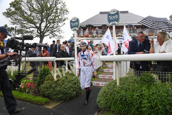 yr21082021r4-21 - Race 4 3.35pm Sky Bet Ebor