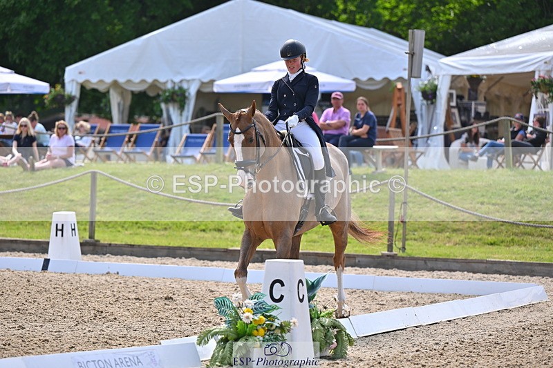 250523A-153027-07868 - A-057-Tabitha.Moore-BILLY.HOODOOS