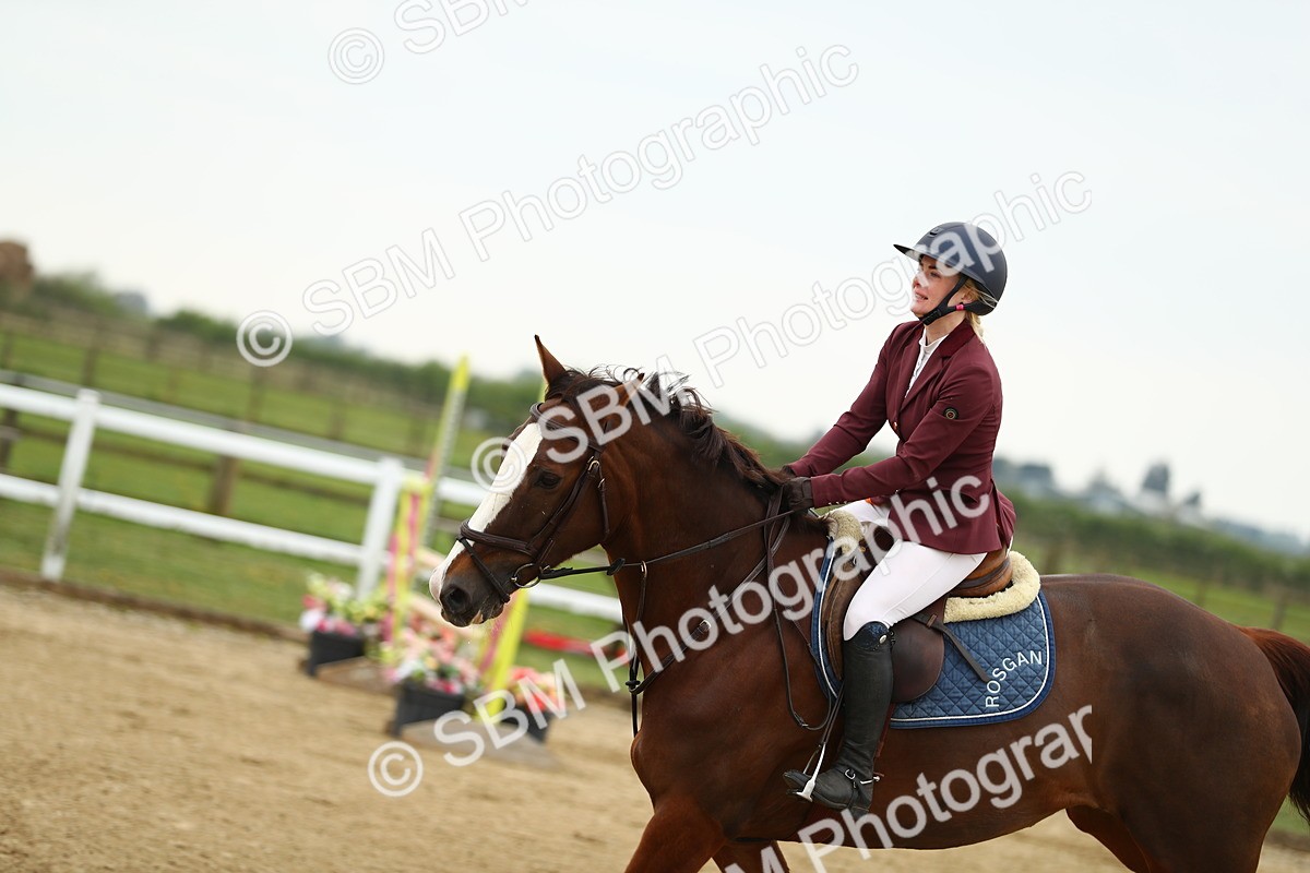 SBM_000367 - Class 2 - Senior British Novice 90cm