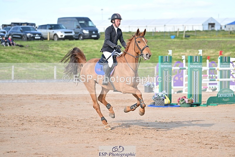 240420A-165751-12530 - Cls 11, 2 Star Big Tour 1.40m