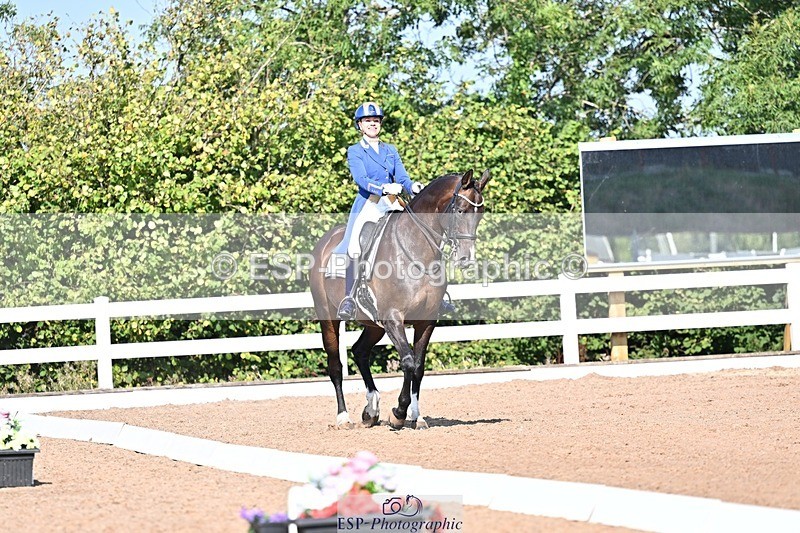 250816-094703-02341 - 012-Natasha.Collings-CostelloDovevale.Tender.Dove