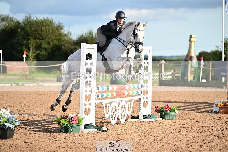 240913A-170418-05275 - Cls 19 Snr 1m Open Speed Derby