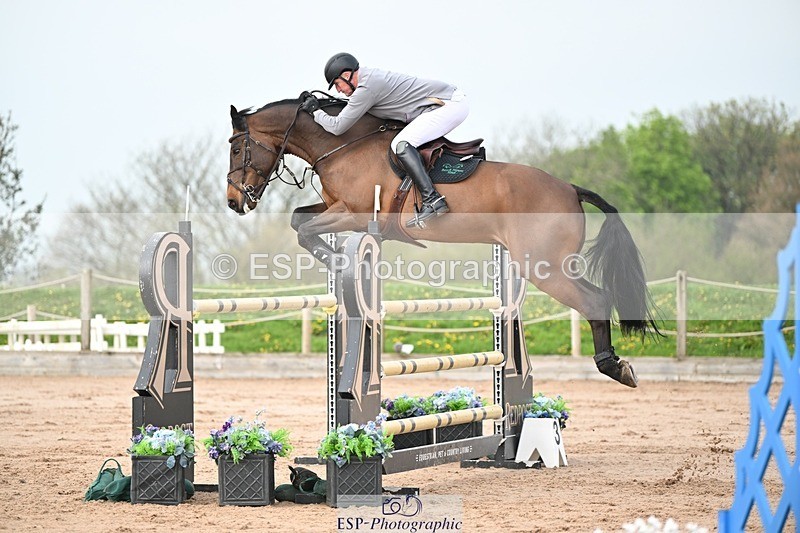 250425-095757-08063 - Cls 2 - 2 Star Small Tour