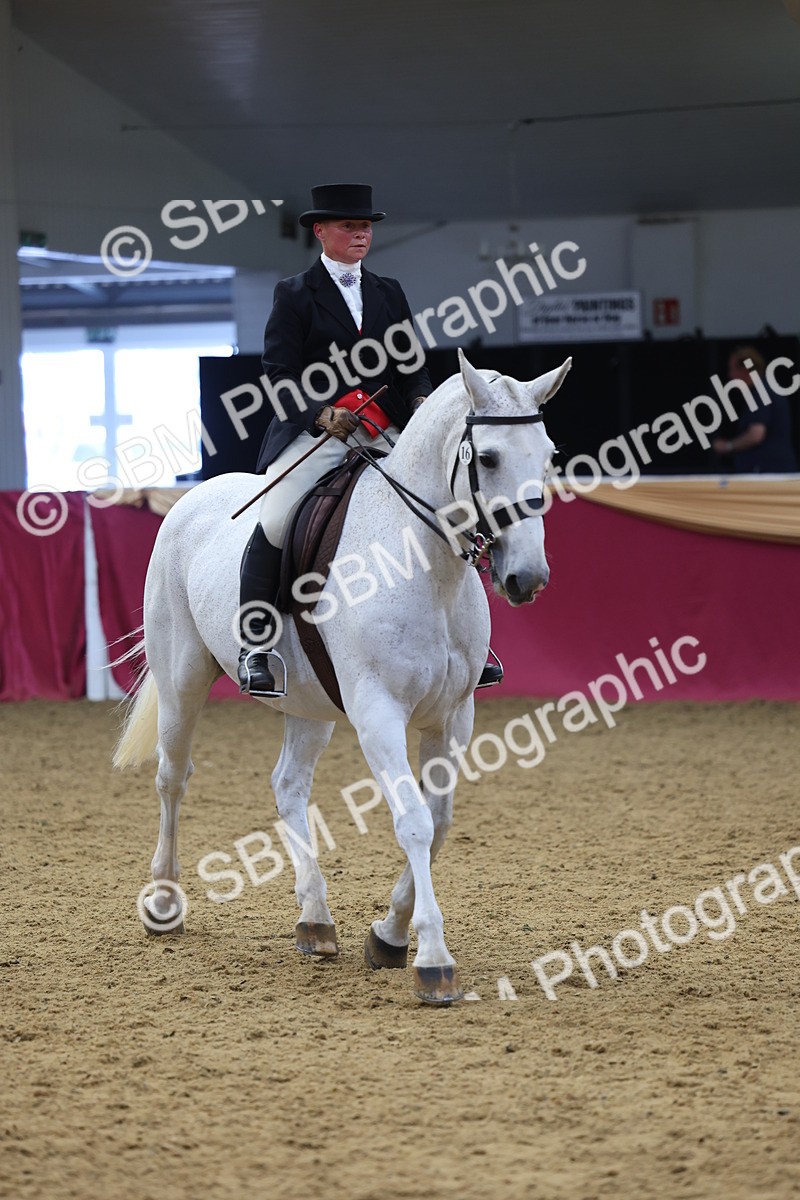 SBM_24447 - Class 906 - Supreme Final - Ridden Pre Vet