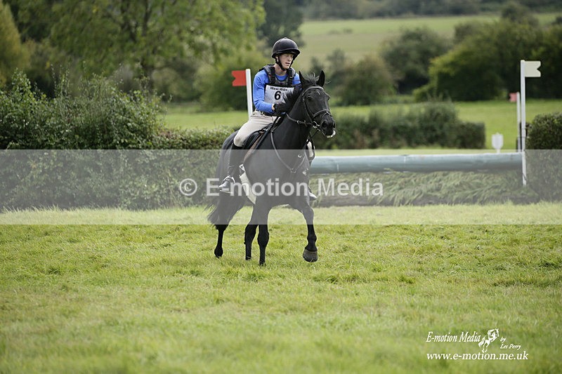  WWHT 031021 3281 - Intermediate (0.90m)  03/10/21