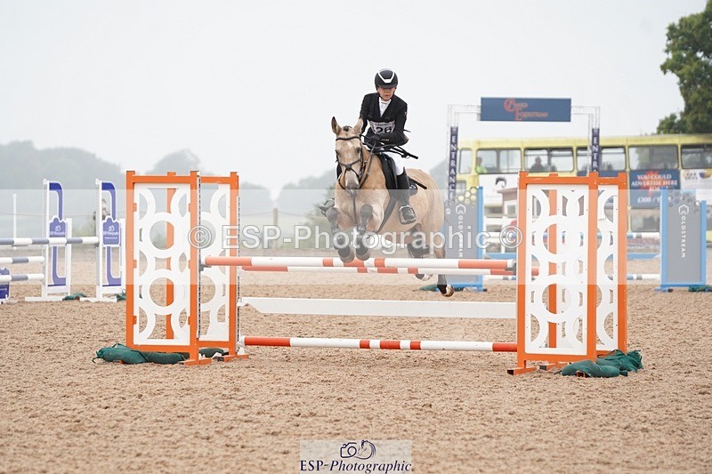 240901A-121016-06809 - 326-Lily.Howell-WOODFIELD.GOLD