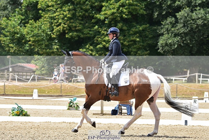 250719A-125026-05749 - 074-Victoria.Hamlyn-White-Langaller.Tarak