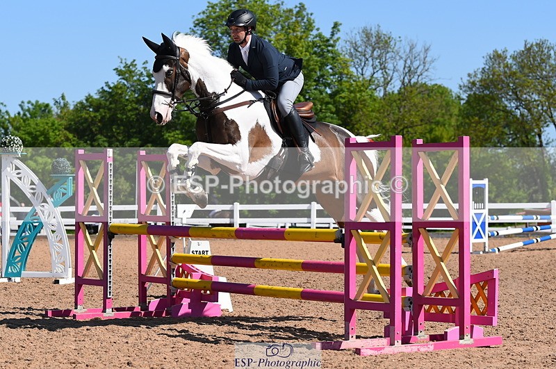 230526A-100814-01096 - Cls 8 British Novice & 90cm Open