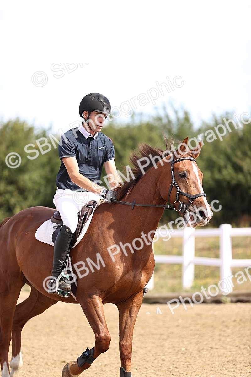 SBM_000182 - Class 1 - Clear Round