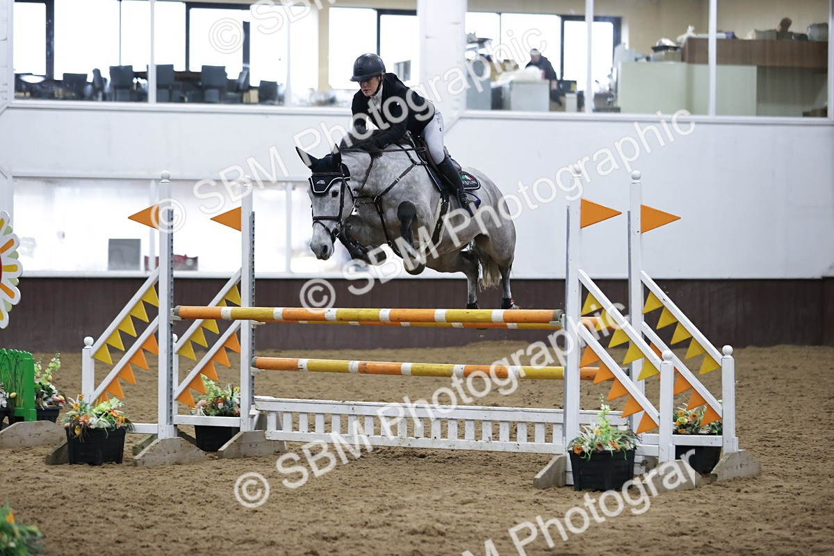 SBM_001401 - Class 4 - Senior Newcomers/ 1.10m Open