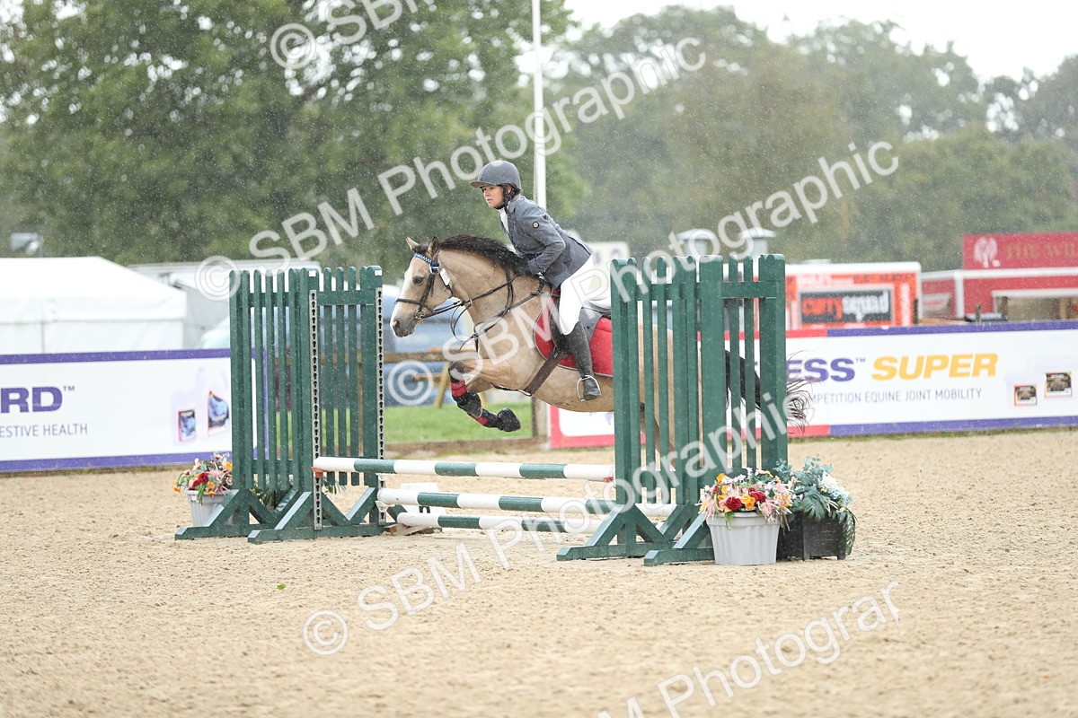 SBM_00987 - J27 - Senior Horse & Pony 50cm Championships
