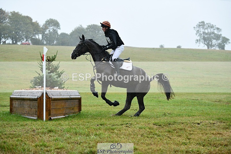 250830-142025-04432 - G-311-Max.Forster