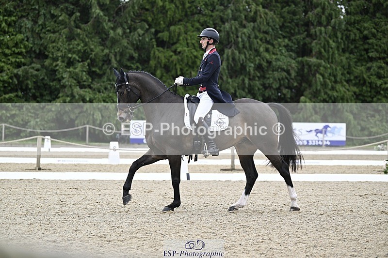 000101-220956-04549 - 401-PLOT_TWIST_B-Tom_Jackson