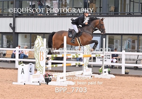 BPP_7703 - CLASS 16 FRI GFS Saddles Senior Newcomers/1.10m Open