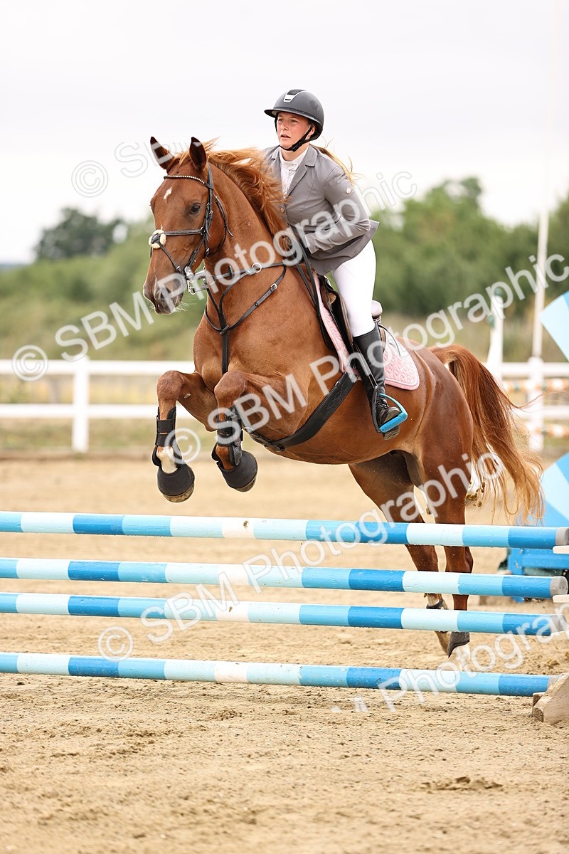 SBM_024348 - Class 8 - Clear Round