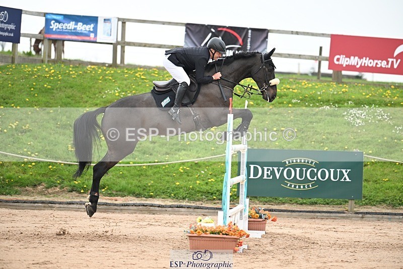 250426-153300-14070 - Cls 11 - 2 Star Big Tour