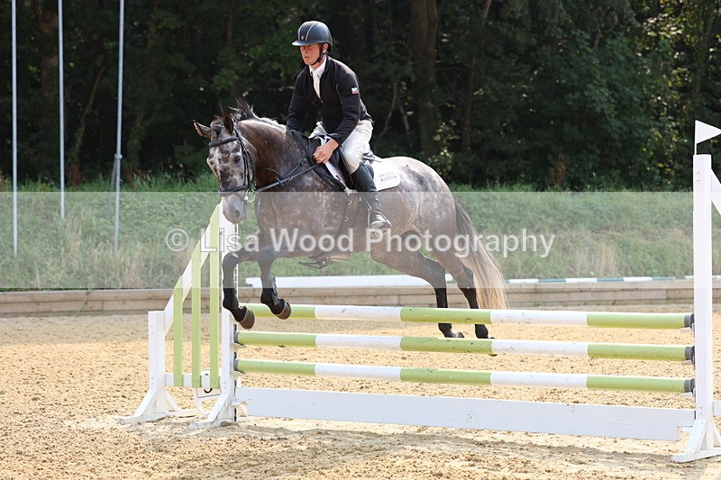 3E7A1221 - Class 4: Senior British Novice/90cm open