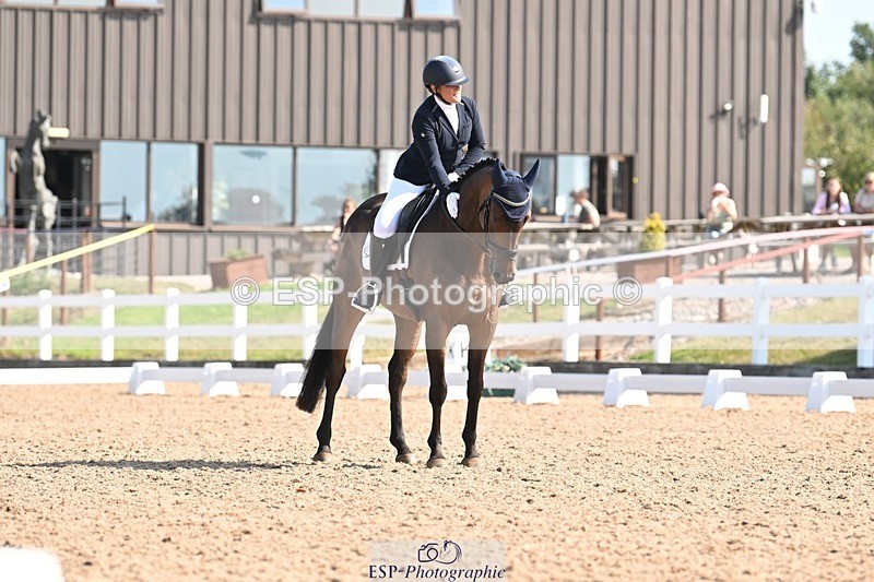 250816-102750-03381 - 064-Kellie.HutchingsTawstock.Finale