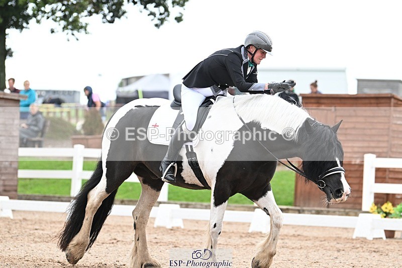 250907-141028-09191 - 014-Katrina.EllisSilverstor.IV