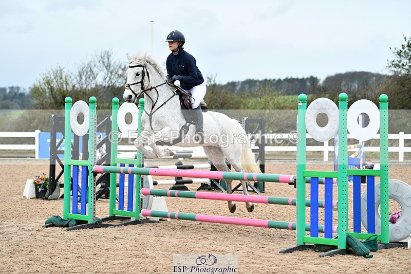 240316A-105913-02850 - Cls 20 British Novice and 90cm Open