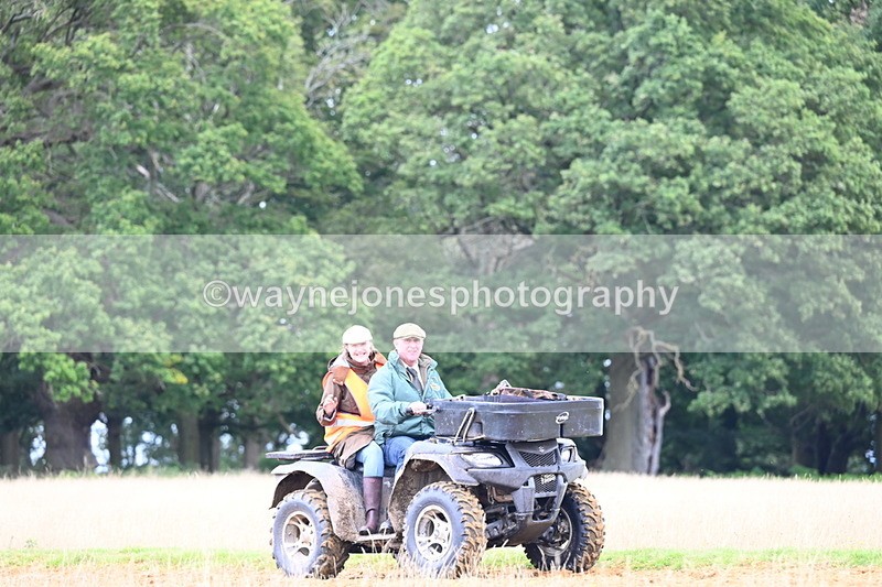 DSC_6688 - Time at Statue 12:45 to 13:15