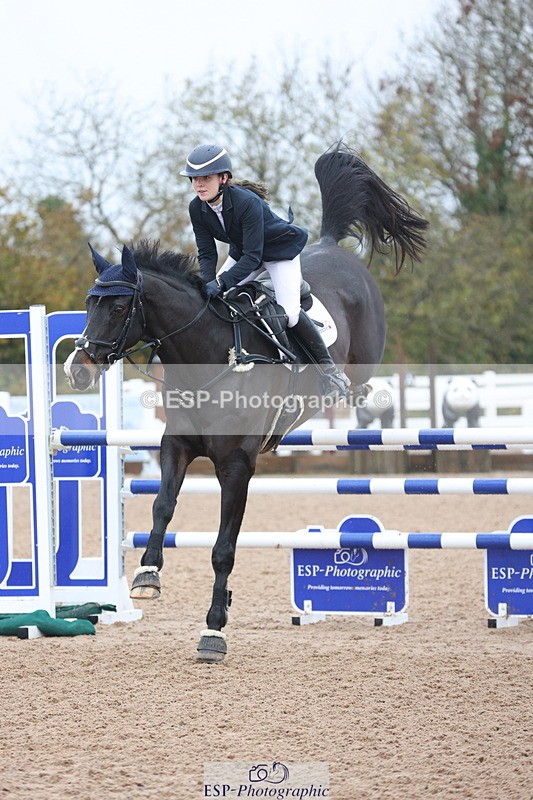 231112A-132251-04429 - Cls 20 Newcomers & 1.10m Open